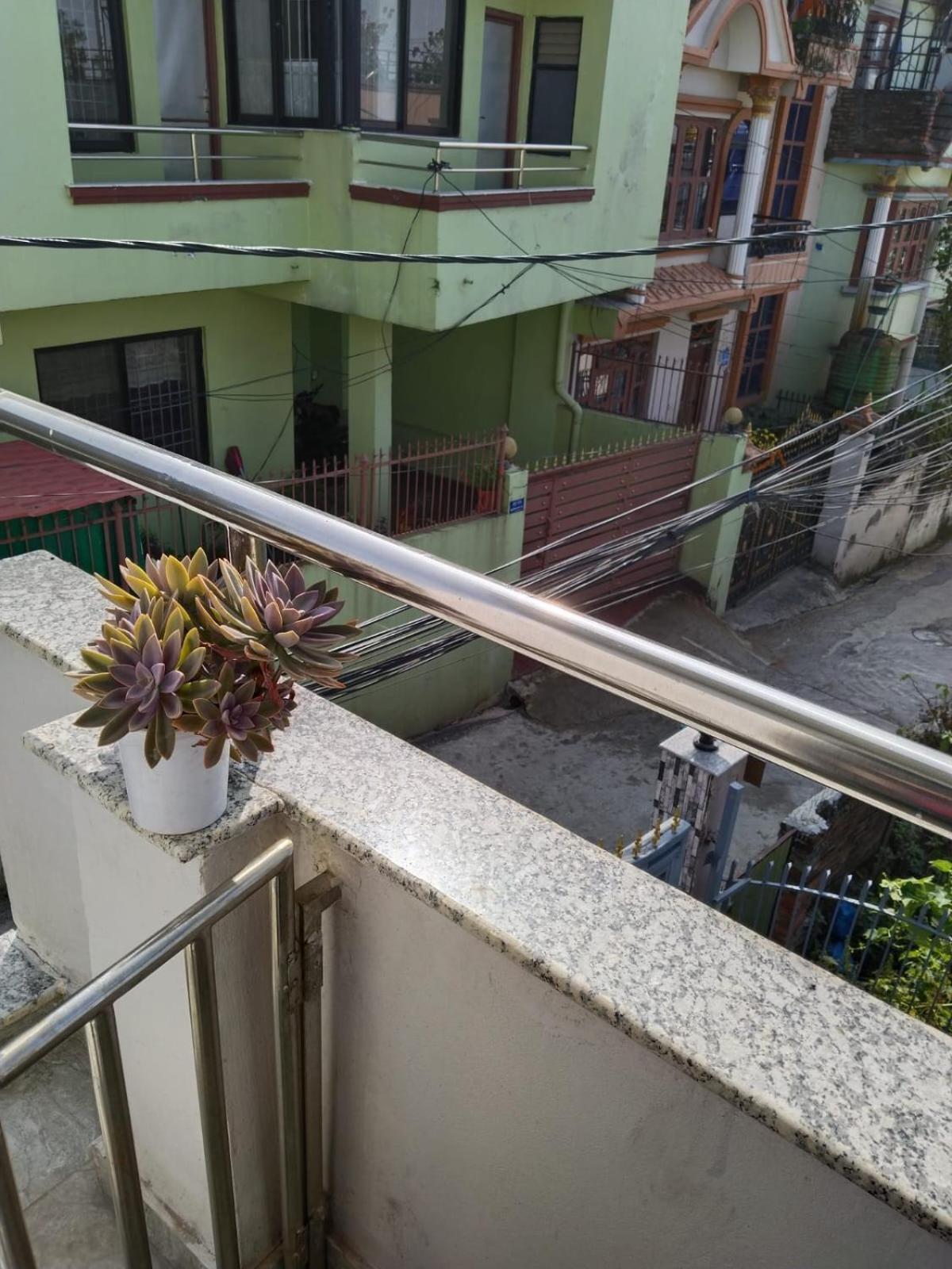 Kathmandu Airport View Hotel And Lodge Exterior foto